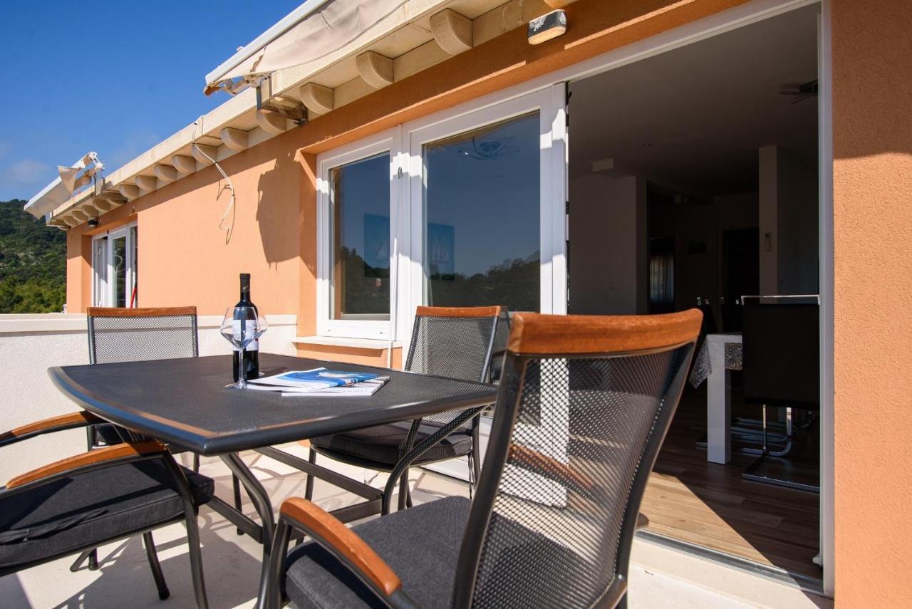 ספלונרה Stermasi Apartments מראה חיצוני תמונה